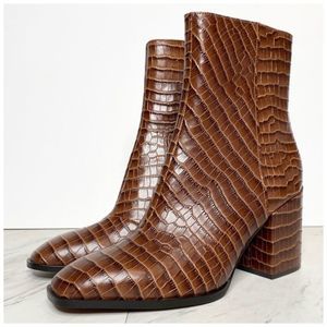 Vionic Harper Brown Croc Heeled Ankle Boot Sz 8.5